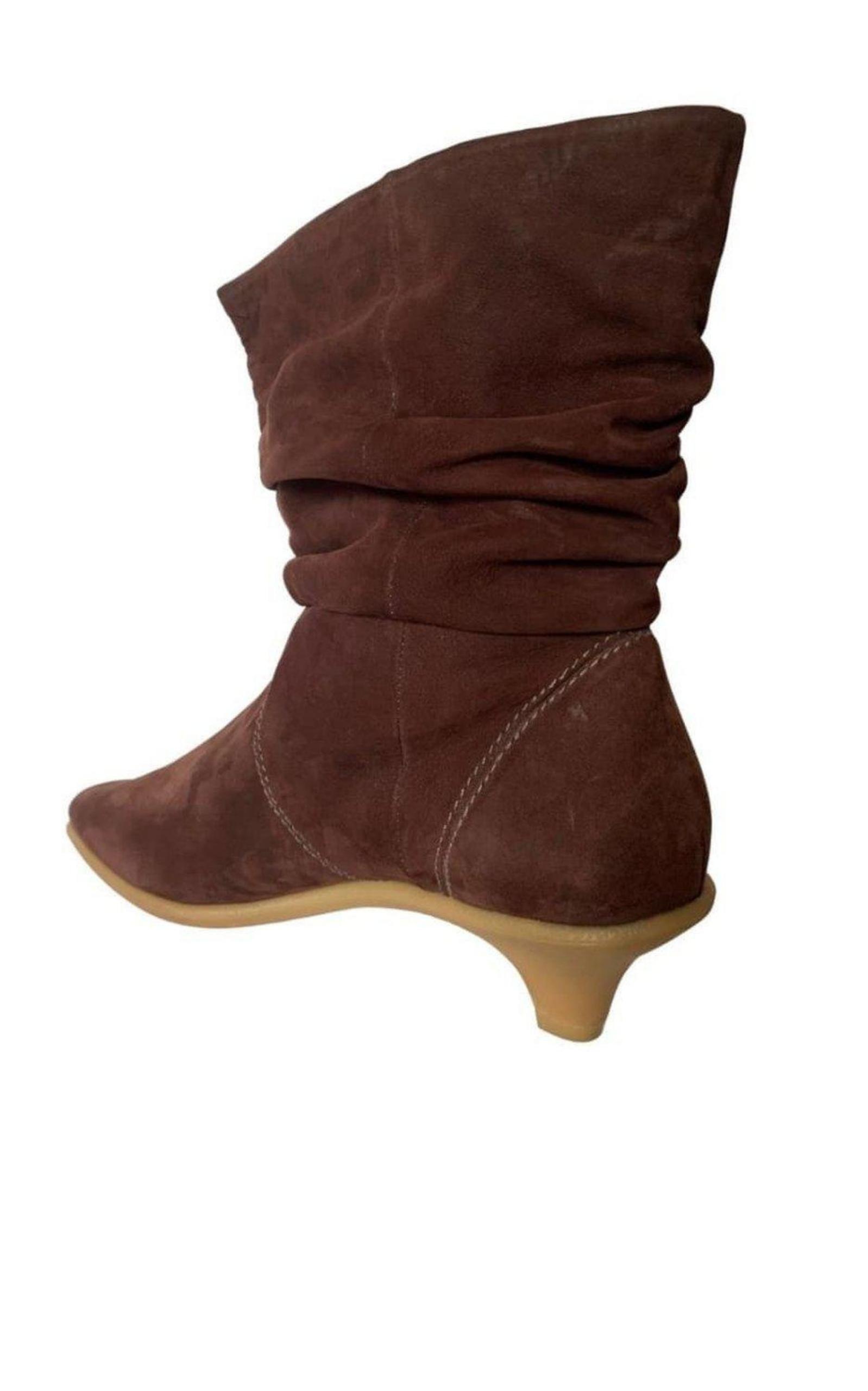 Brown Leather Boots BCBGMAXAZRIA