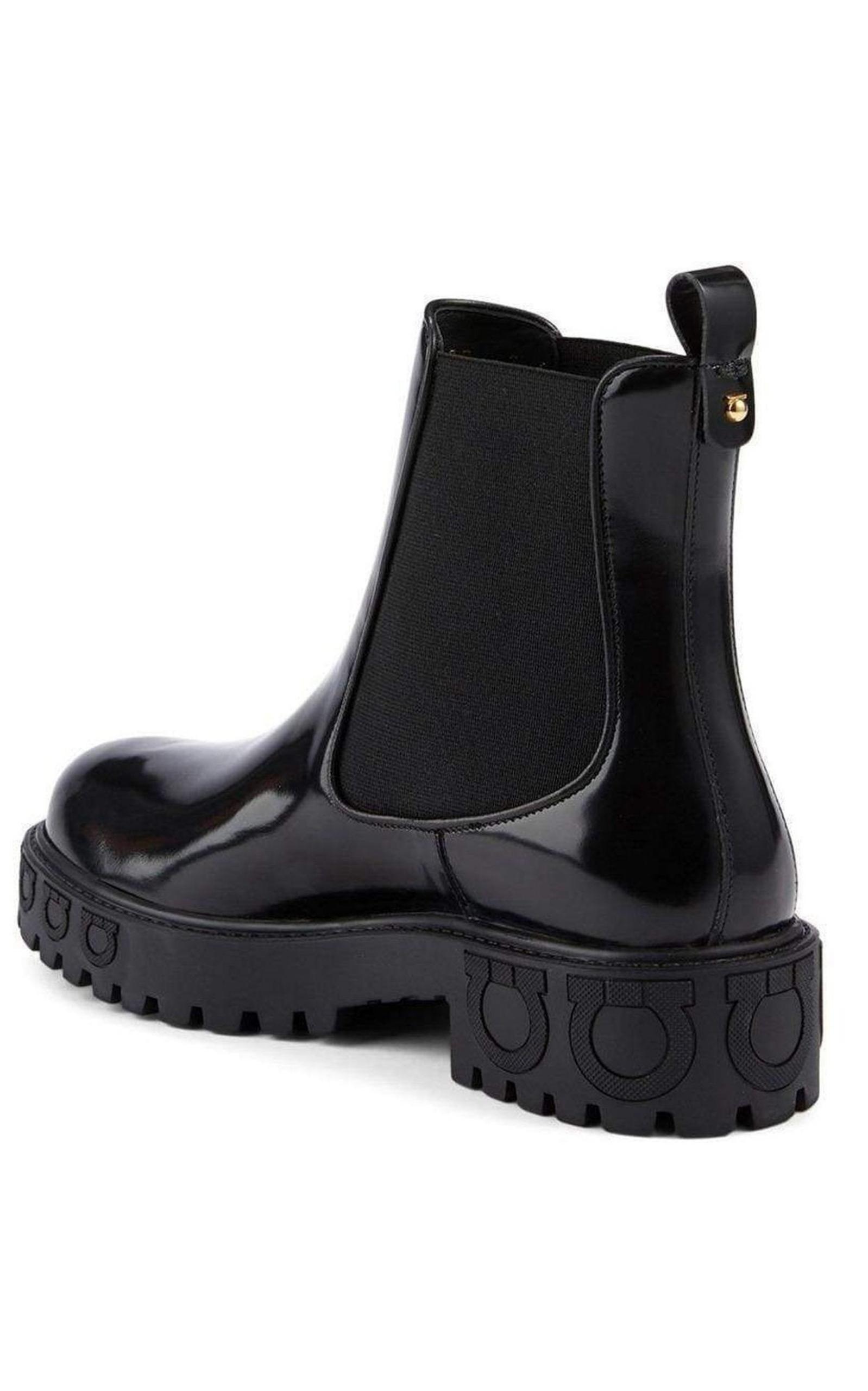 Varsi Leather Gancini-Sole Chelsea Boots Salvatore Ferragamo